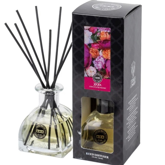 Bridgewater Candle Company Other - XOXO Elegant Black and Clear Reed Diffuser